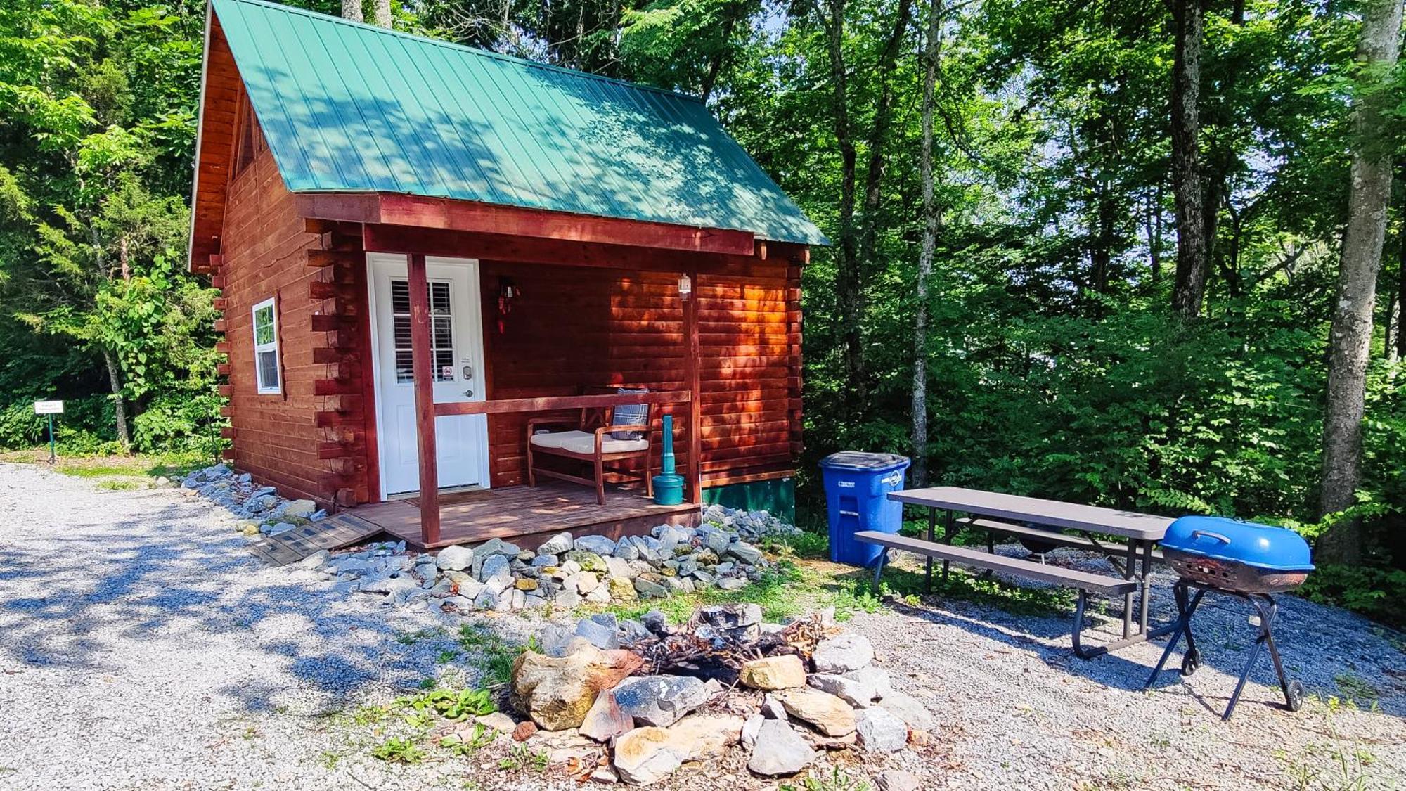 Kozy Haven Log Cabin Rentals Columbia Exterior photo